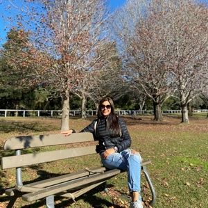 Meet your Posher, Lorena